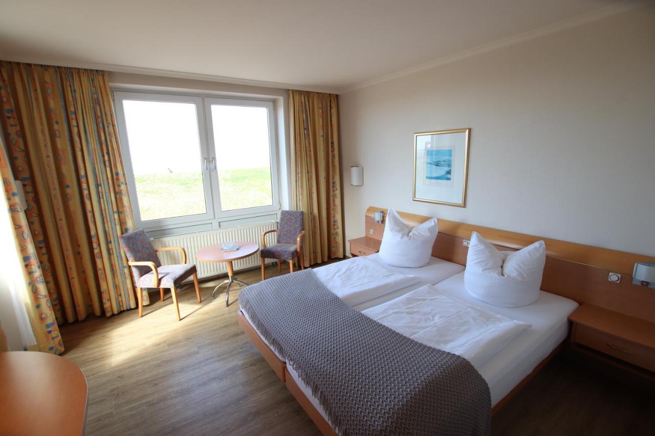 Strandhotel Dagebuell Direkt An Der Nordsee ภายนอก รูปภาพ