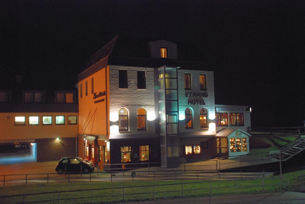 Strandhotel Dagebuell Direkt An Der Nordsee ภายนอก รูปภาพ