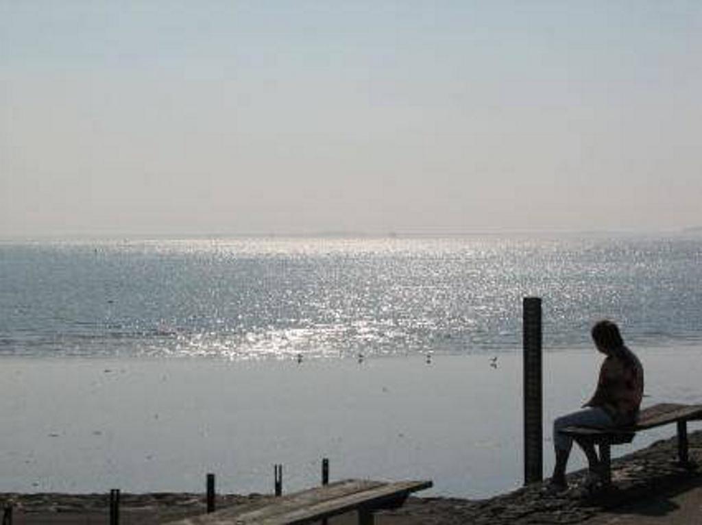 Strandhotel Dagebuell Direkt An Der Nordsee ภายนอก รูปภาพ