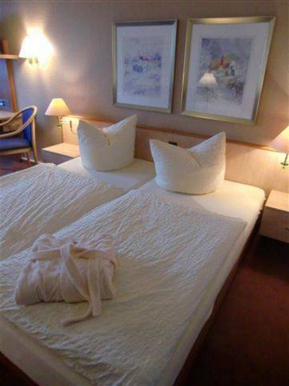Strandhotel Dagebuell Direkt An Der Nordsee ภายนอก รูปภาพ